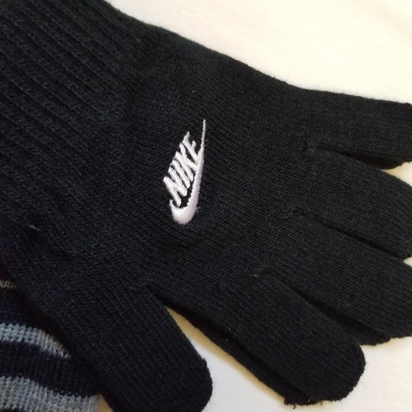 NIKE UNISEX KIDS & ADULTS FOLDOVER BEANIE & GLOVE - Picture 6 of 12